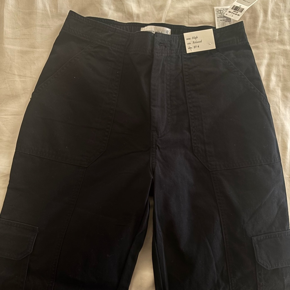 abercrombie high rise relaxed cargo pant